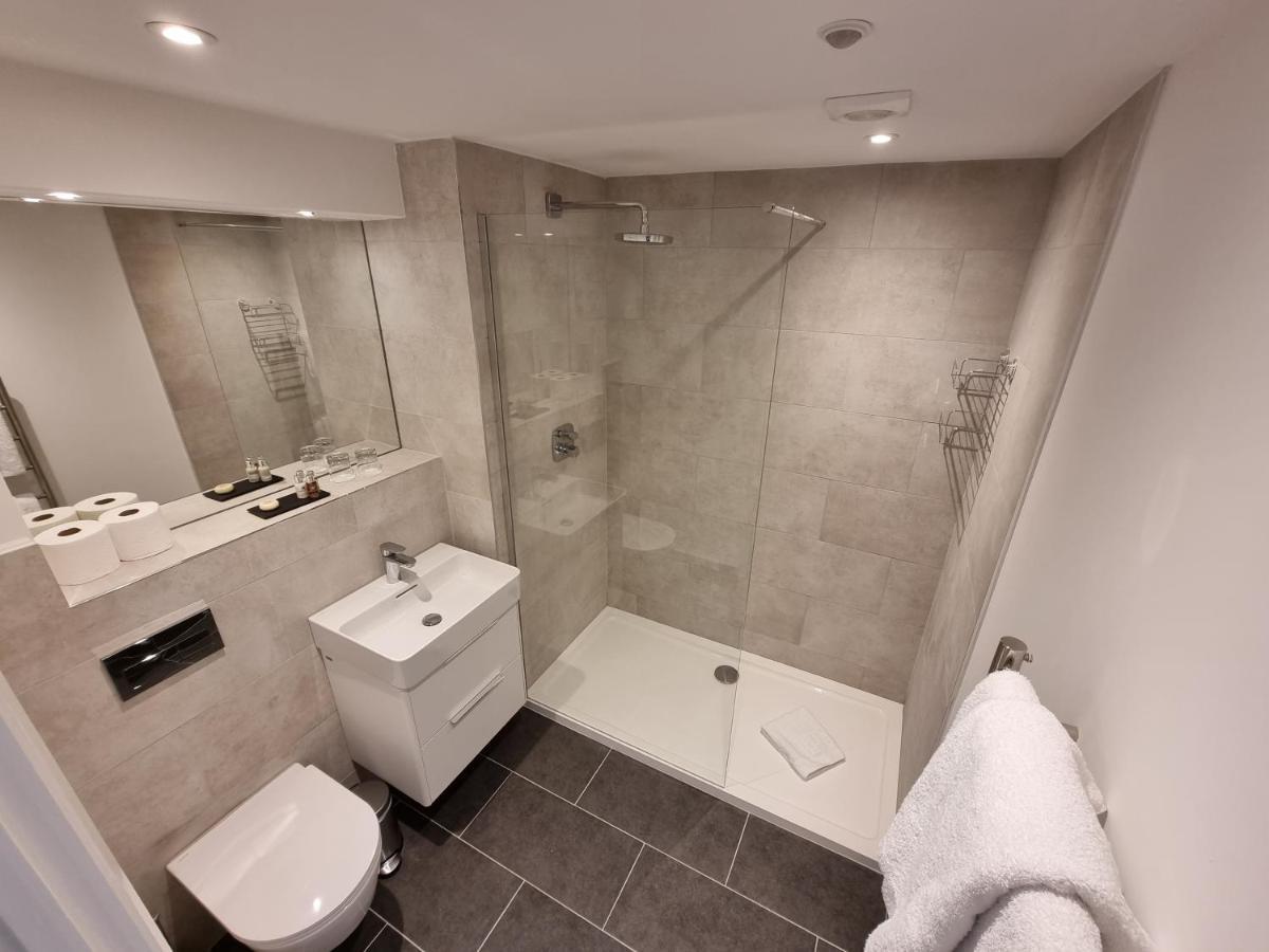 Number Four At Stow Hotel Buitenkant foto